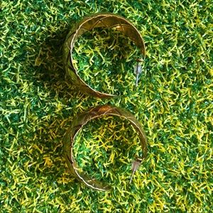 Gold vintage earrings